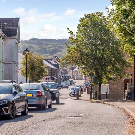 Waters Edge Apartment Ystradgynlais Exterior photo